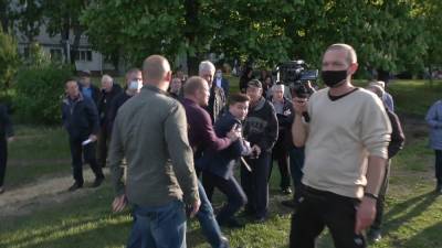 Игорь Терехов - Охранники Терехова набросились на харьковского журналиста: видео - 24tv.ua