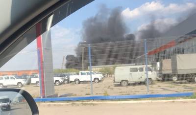 В Тюмени на Тимофея Чаркова горожане заметили густой черный дым от пожара - nashgorod.ru - Тюмень