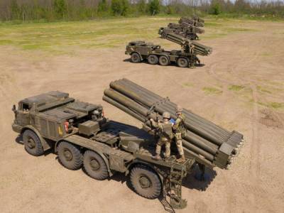 «В условиях, приближенных к боевым»: ВСУ провели учения РСЗО «Ураган» на границе с российским Крымом - topwar.ru - Крым - Russia