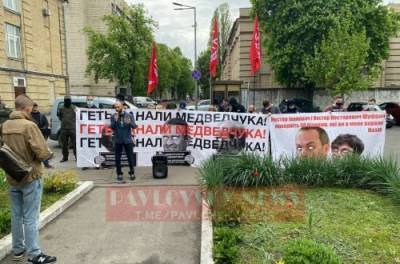 Виктор Медведчук - Под СНБО требуют закрытия очередных каналов Медведчука. На этот раз одесских - from-ua.com