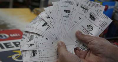 Американка случайно постирала выигрышный лотерейный билет на 26 миллионов долларов - tsn.ua - США - Лос-Анджелес