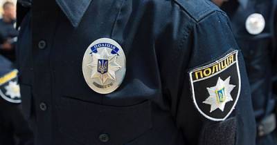 В Чернигове патрульные застрелили вооруженного ножами мужчину - dsnews.ua - Того