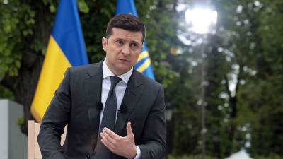 Владимир Зеленский - Андрей Ермак - «Похоже на провокацию»: почему Киев регулярно анонсирует возможные переговоры лидеров Украины и России - russian.rt.com - Москва - Киев
