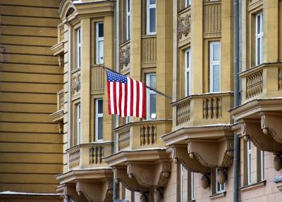 Мария Захарова - Посольство США должно до 1 августа прекратить наем россиян - news-front.info - Москва - Россия - США