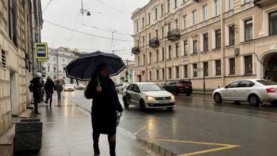Михаил Леус - Петербуржцев предупредили о надвигающихся грозах - nation-news.ru - Санкт-Петербург - Псковская обл.