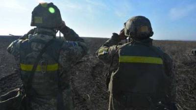 Войска РФ 11 раз обстреляли украинские позиции, ВСУ ответили - novostiua.news - Светлодарск - населенный пункт Водяное