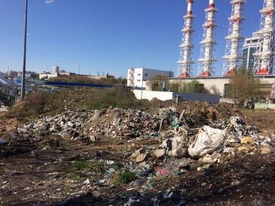 На северо-западе Москвы обнаружили опасную свалку рядом с газопроводом - mskgazeta.ru - Москва
