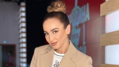 Ольга Бузова - Ольга Бузова станцевала на концерте в Екатеринбурге после операции - nation-news.ru - Екатеринбург