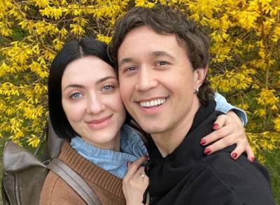 Сергей Бабкин - Снежана Бабкина - Многодетная мать Снежана Бабкина показала яркое семейное фото с самым младшим сыном: "Какие вы классные" - sport.politeka.net