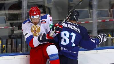 Александр Овечкин - Василий Конов - Валерий Брагин - Спонсор ЧМ-2021 убрал герб с формы сборной России на рекламном постере - gazeta.ru