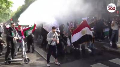 Жеральд Дарманен - В Париже против демонстрантов применили водометы и слезоточивый газ - piter.tv - Израиль - Париж - Нью-Йорк - Палестина