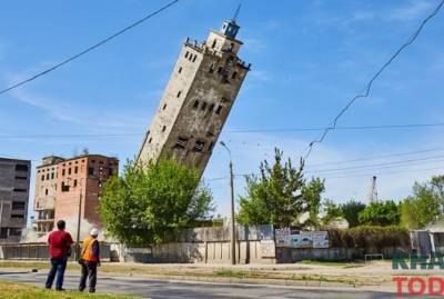 В центре Харькова подорвали башню элеватора - kp.ua
