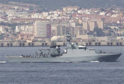 В Чёрное море вошёл патрульный корабль OPV «Trent» (Р224) Королевского флота Великобритании - topwar.ru - Англия - Лондон