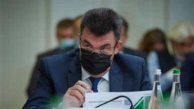 Владимир Зеленский - Алексей Данилов - Савик Шустер - В секретном режиме на СНБО обсуждалось создание кибервойск Украины – Данилов - sharij.net