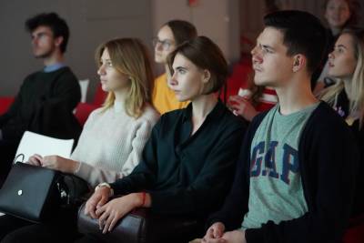 Столичные школьники и студенты приняли участие в IT-хакатоне в Обнинске - vm.ru - Москва - Обнинск - Новомосковск