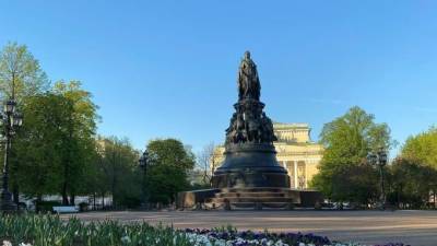 Михаил Леус - В понедельник температура воздуха в Петербурге превысит многолетние значения - piter.tv - Ленинградская обл. - Санкт-Петербург