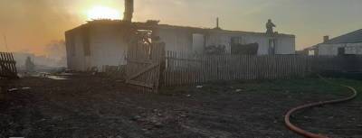 В Омской области сгорели два жилых многоквартирных дома - runews24.ru - Омская обл.