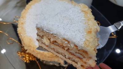 Быстрый торт со сгущенкой на сковороде — находка для сластен - skuke.net