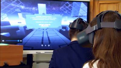 Российские школьники начали тестировать VR-шлемы - tvc.ru - Ленинградская обл.