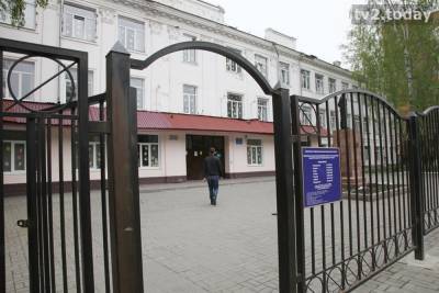 Мэрия Томска объявила торги на капремонт перекрытий здания лицея №8 - tv2.today - Томск