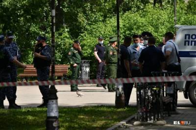 Валерий Горелых - Житель Екатеринбурга, напавший с ножом на прохожих, пребывает в бессознательном состоянии - runews24.ru - Екатеринбург - Свердловская обл.