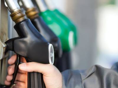 В Украине подешевели бензин и дизельное топливо после введения госрегулирования цен на АЗС - gordonua.com