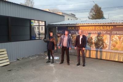 В Тверской области парень с девушкой подожгли торговый павильон ради мяса - tver.mk.ru - Тверь - Тверская обл.