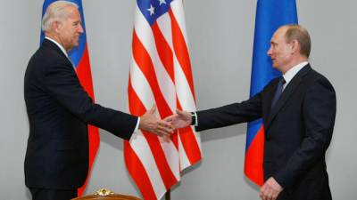 Владимир Путин - Сергей Лавров - Энтони Блинкен - Дмитрий Кулеба - Джо Байден - В СМИ назвали возможную дату и место встречи Путина с Байденом - sharij.net - Швейцария - Прага - Баку - Рейкьявик - Любляна