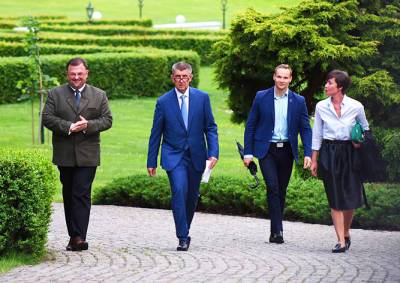 Парламент Чехии выдал полиции бывшего министра финансов - vinegret.cz - Прага