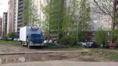 Олег Зотов - Более тысячи жалоб на нарушителей парковки поступило в петербургскую ГАТИ - delovoe.tv - Санкт-Петербург