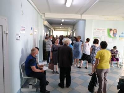 В Челябинской области из-за долгов в районной больнице начались массовые сокращения - znak.com - Челябинская обл.