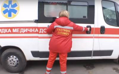 "Мама избила скейтом": десятилетнего мальчика с тяжелыми травмами спасают врачи, детали - politeka.net - Тернополь