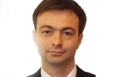 Экс-чиновнику Смольного грозит пять лет колонии за сбыт 50 кг наркотиков - abnews.ru - Санкт-Петербург