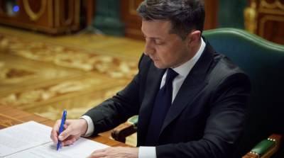 Владимир Зеленский - Зеленский внес в Раду законопроект о коренных народах - ru.slovoidilo.ua - Крым