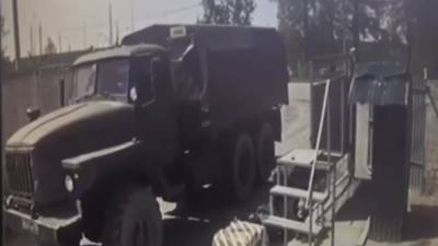 В Подмосковье военнослужащий погиб в ДТП у КПП воинской части - iz.ru - Московская обл.