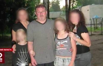 «Сними трусы и танцуй»: в Иваново директор интерната устроил бордель для высокопоставленных педофилов - bloknot.ru - Иваново - Ивановская обл.