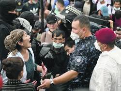 Теневой рынок труда опирается на параллельные властные структуры - newsland.com