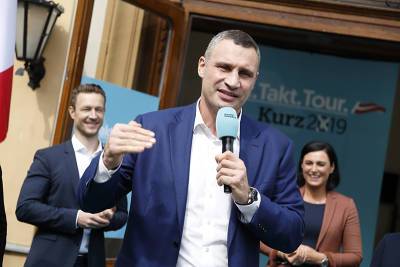 Виталий Кличко - "Мало кто может это делать"? СБУ нелепо оправдалась за обыск в доме Кличко - tvc.ru - Киев