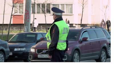 Российских водителей предупредили о "летнем" штрафе в полмиллиона рублей - piter.tv