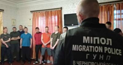В Чернигове россиян удерживал в рабстве более 20 человек - lenta.ua - Черниговская обл. - Запорожье