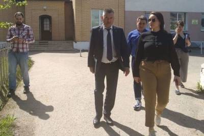 Юлия Саранова встретилась с врачами и учителями одного из районов Тверской области - tver.mk.ru - Тверь - Тверская обл.