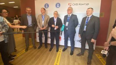 Министр Фальков на конференции в Петербурге призвал переосмыслить роль вузов - dp.ru - Санкт-Петербург