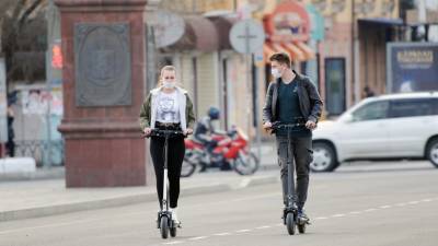 Дмитрий Митрошин - Эксперт оценил ситуацию с возможными изменениями правил езды на самокатах и велосипедах - russian.rt.com
