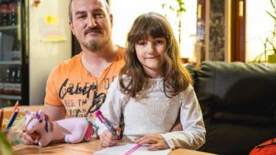 Многодетные родители о полудистанционном обучении: «Нервы на пределе» - germania.one - Берлин