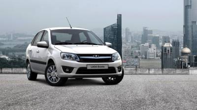 Lada Granta признали лучшим бюджетным автомобилем для дачников - newinform.com - Россия