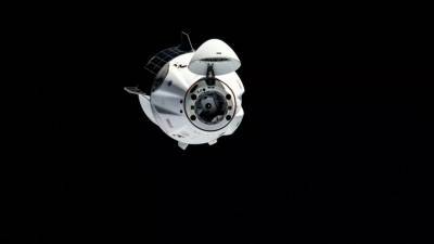 Виктор Гловер - Соити Ногути - Майкл Хопкинс - Корабль Crew Dragon с астронавтами на борту приводнился в Мексиканском заливе - russian.rt.com