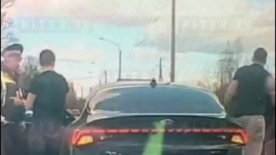 В Петербурге задержали распространителя наркотиков: видео - piter.tv - Санкт-Петербург - Петербург