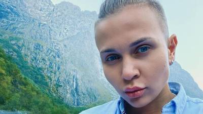 Ксения Милас - Видео последних минут перед поножовщиной, в которой подозревается звезда «Пацанок» - 5-tv.ru - Москва