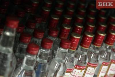 Виктор Бобыря Как - Троих ухтинцев будут судить за 17 тысяч бутылок нелегального алкоголя - bnkomi.ru - респ. Коми - Ухты