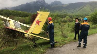 Легкомоторный самолет упал в Северной Осетии — фото - 5-tv.ru - респ. Алания